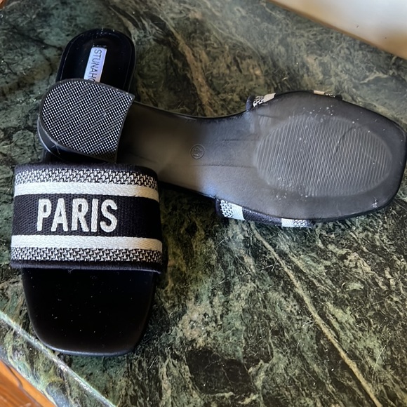 Paris shoes - Picture 2 of 7